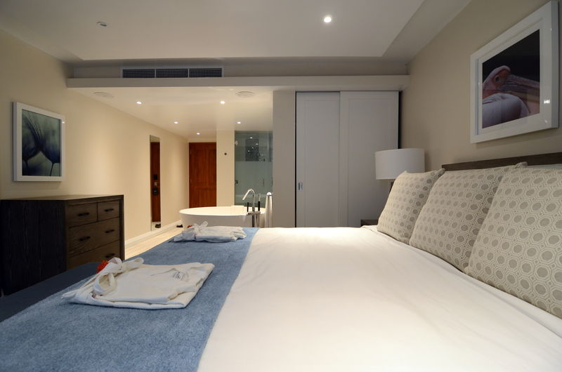 Bodyholiday 卡斯特里 外观 照片